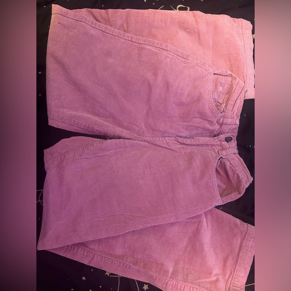 Kuwallatee corduroy high rise, wide leg pants.